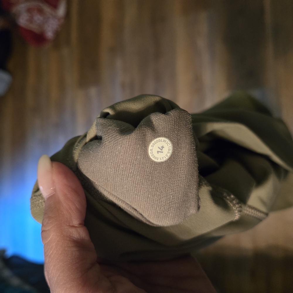 lululemon athletica Olive Green Leggings - Picture 3 of 4